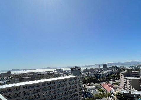 2 Bedroom Property for Sale in Green Point Western Cape